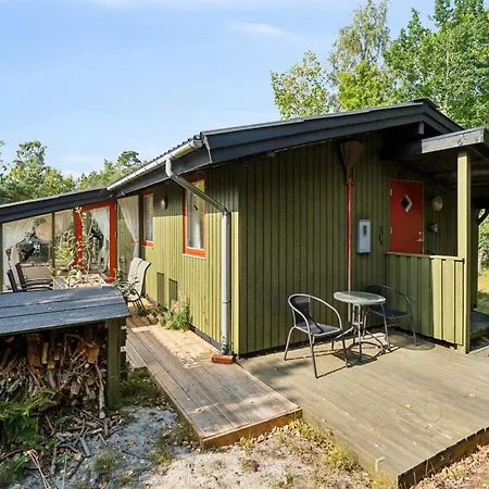 Srebrenka - 350m From The Sea By Interhome